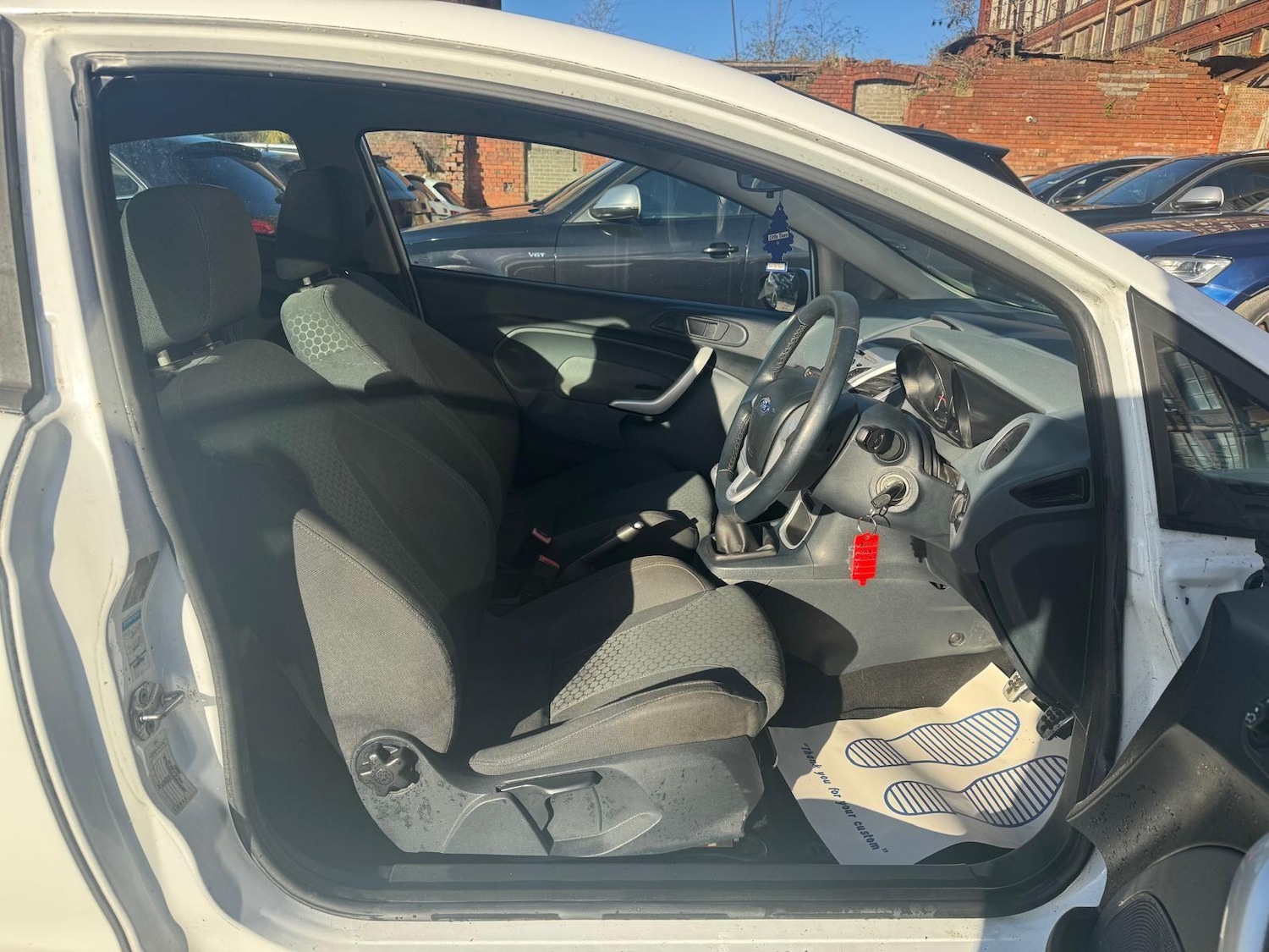 Used Ford Fiesta 2011 for sale - 76377684: Photo 10