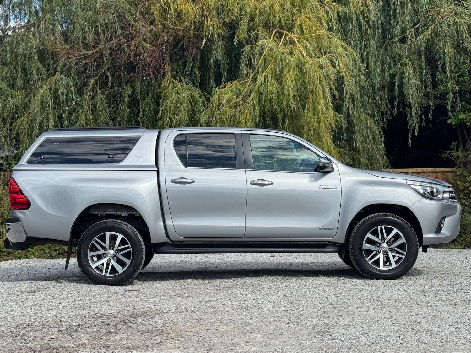 Used Toyota Hilux 2018 for sale - 76992813: Photo 11