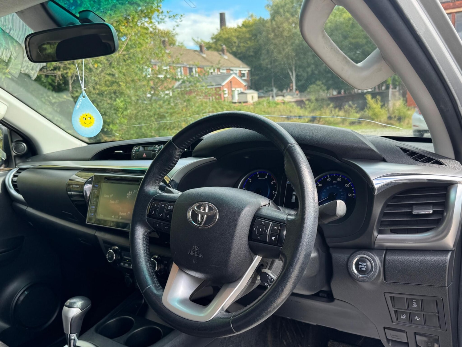 Used Toyota Hilux 2018 for sale - 76992813: Photo 14