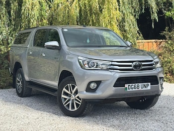 Used Toyota Hilux 2018 for sale - 76992813: Photo
