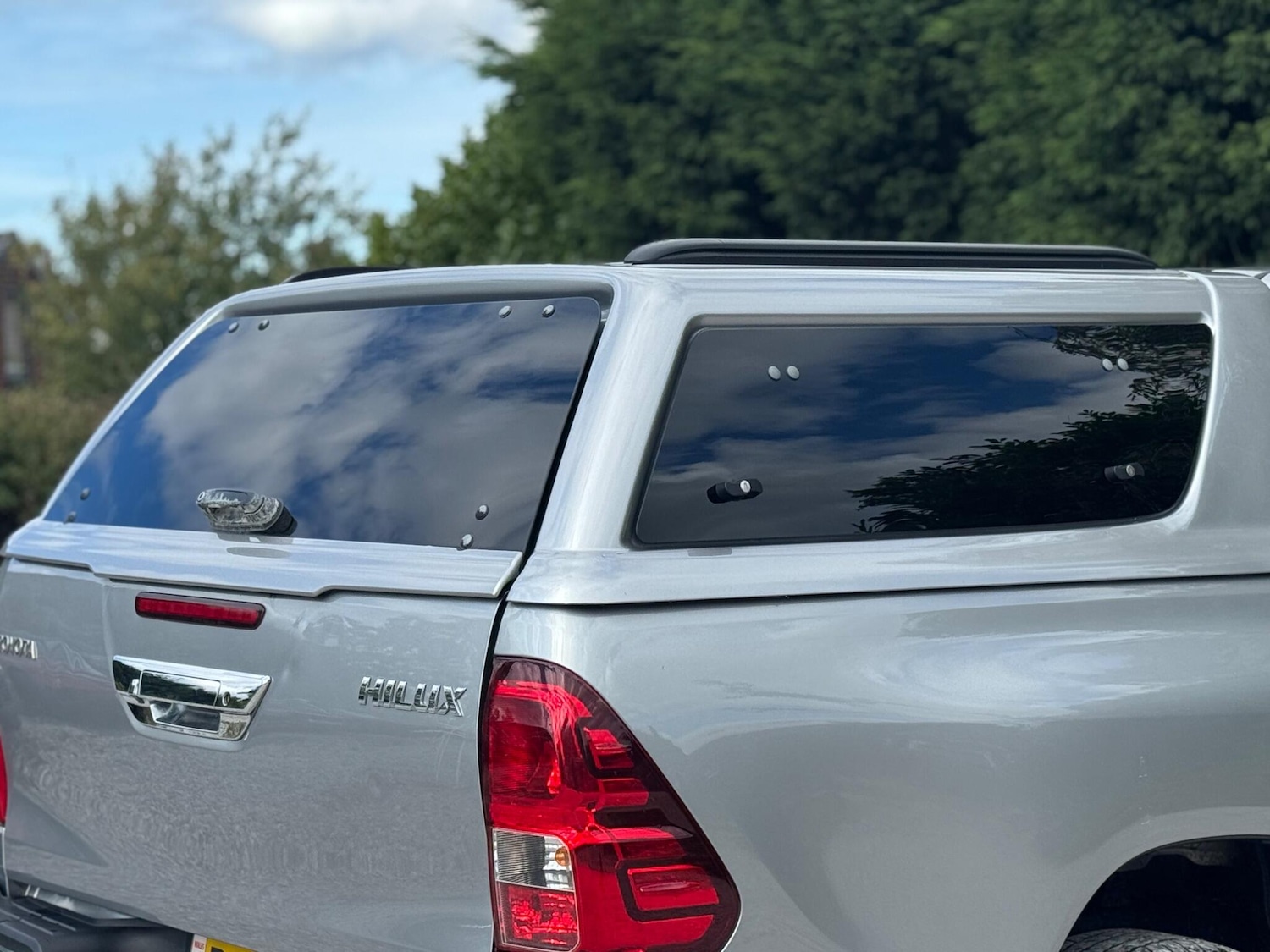 Used Toyota Hilux 2018 for sale - 76992813: Photo 74