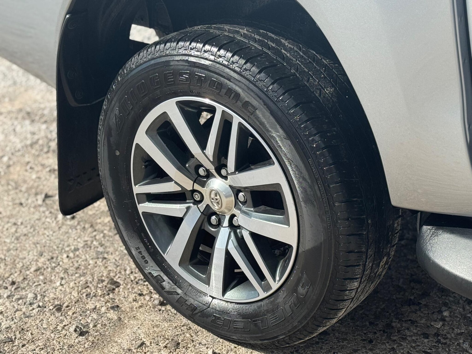 Used Toyota Hilux 2018 for sale - 76992813: Photo 80