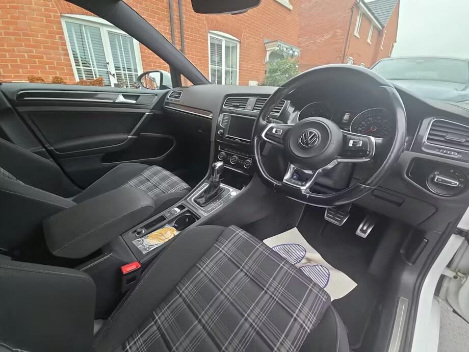 Used Volkswagen Golf 2016 for sale - 76887085: Photo 7