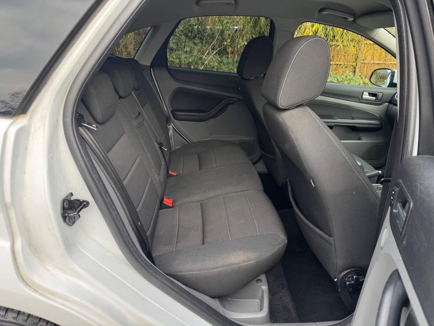 Used Ford Focus 2011 for sale - 76994643: Photo 21