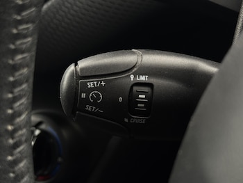 Used Peugeot 208 2017 for sale - 75494291: Photo