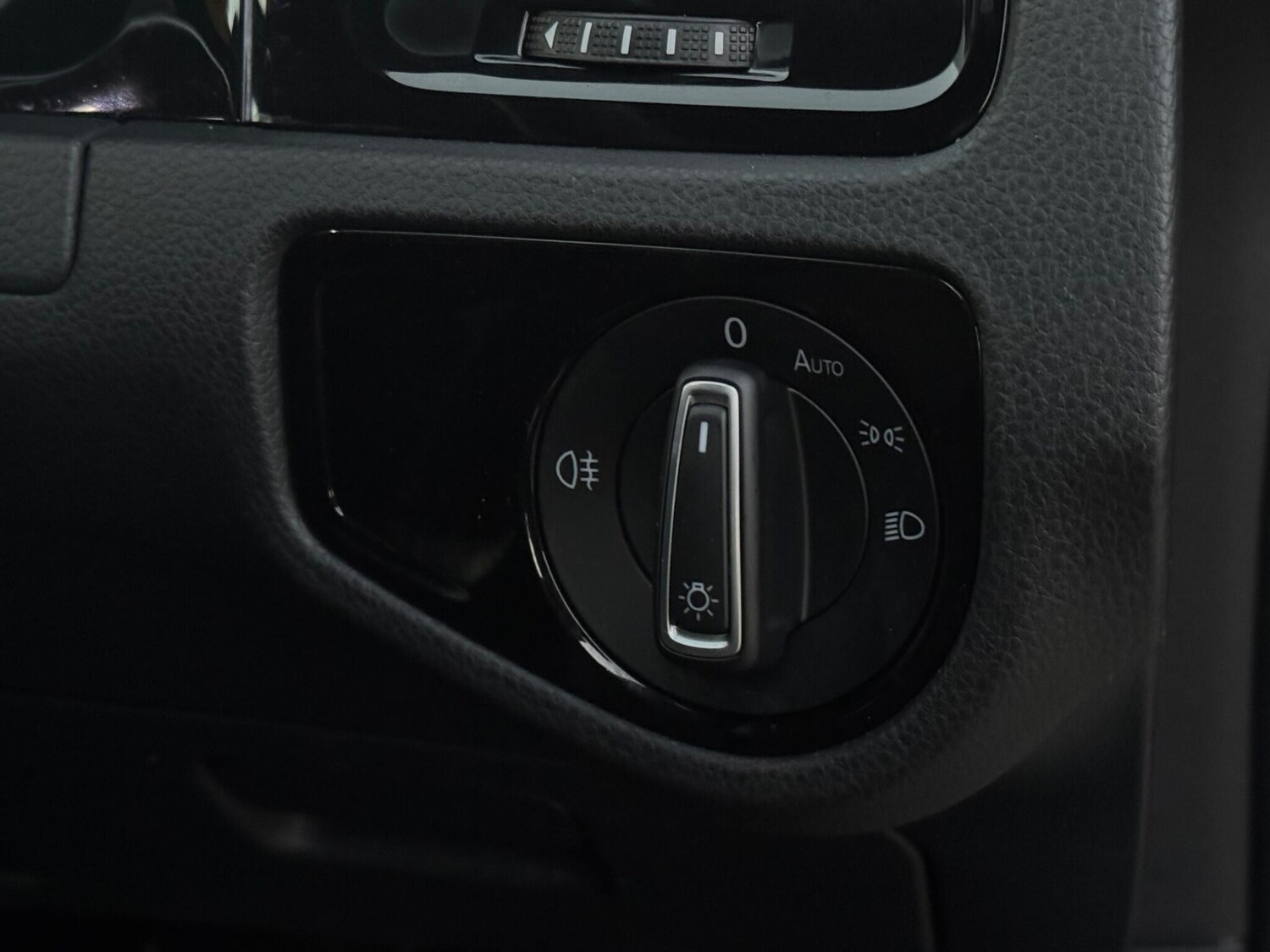 Used Volkswagen Golf 2016 for sale - 76839726: Photo 41