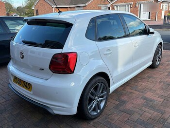 Used Volkswagen Polo 2016 for sale - 78609221: Photo