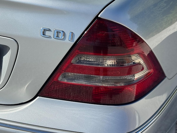 Used Mercedes-Benz C Class 2005 for sale - 75258410: Photo 46