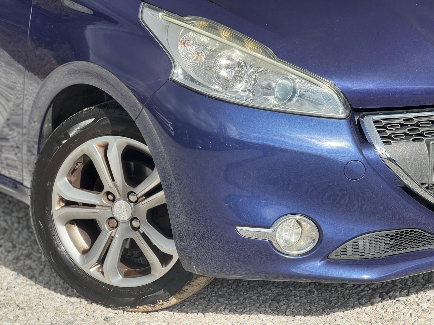 Used Peugeot 208 for sale - 76994227: Photo 41