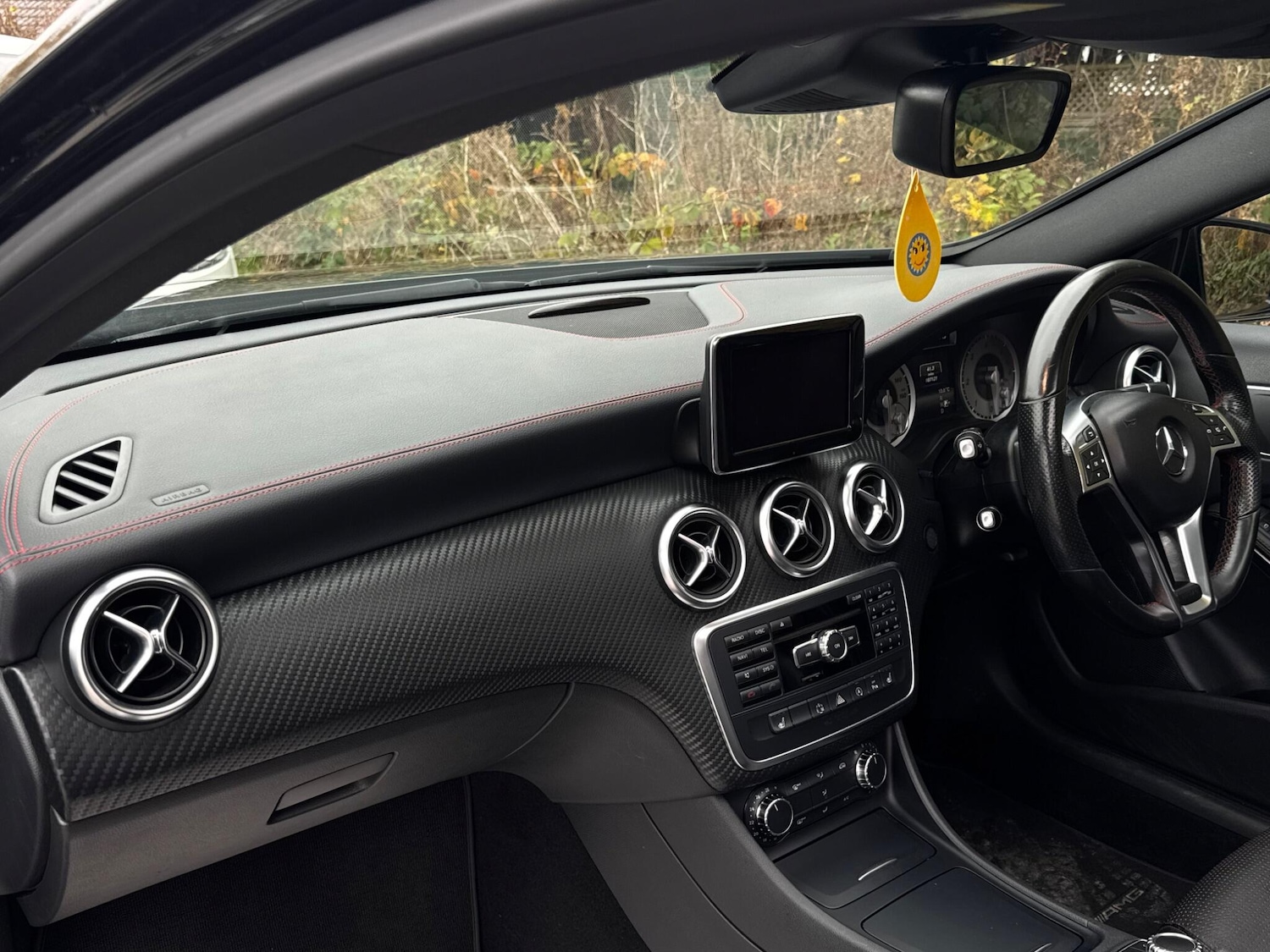 Used Mercedes-Benz A-Class 2015 for sale - 76992223: Photo 15
