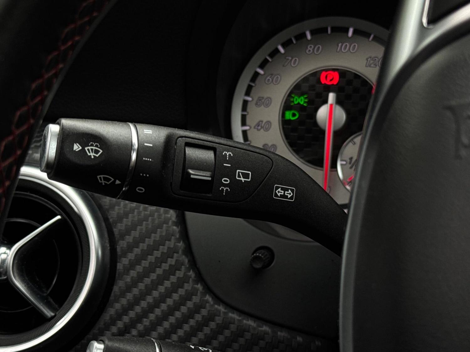 Used Mercedes-Benz A-Class 2015 for sale - 76992223: Photo 35