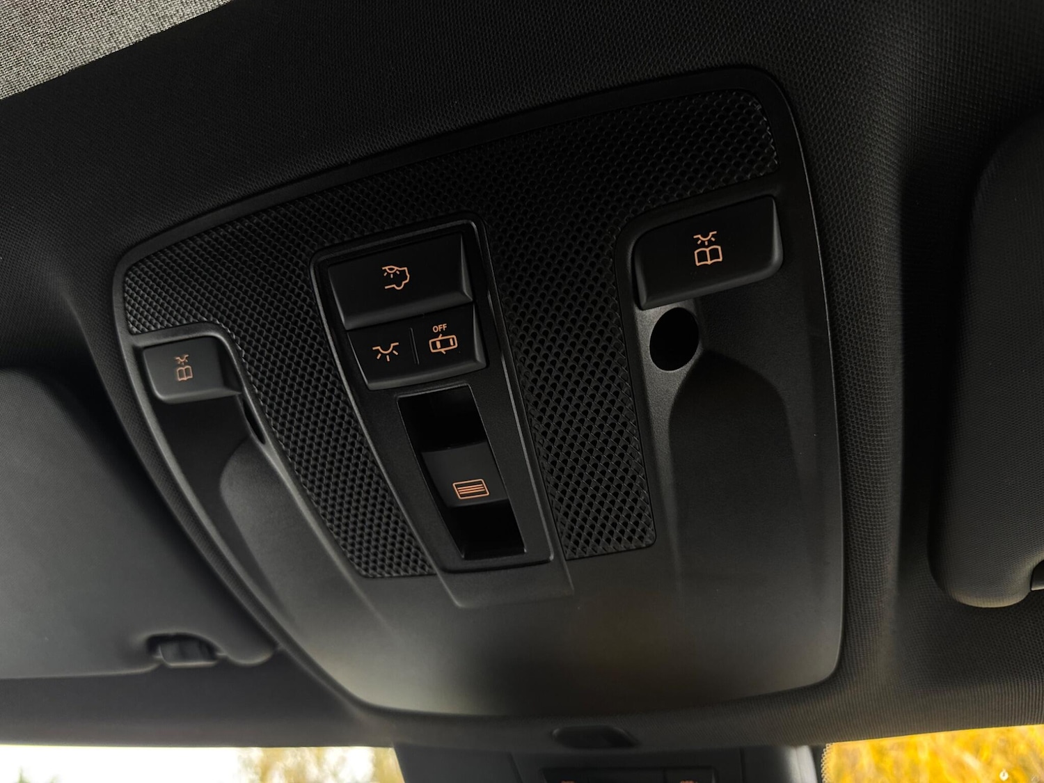 Used Mercedes-Benz A-Class 2015 for sale - 76992223: Photo 61