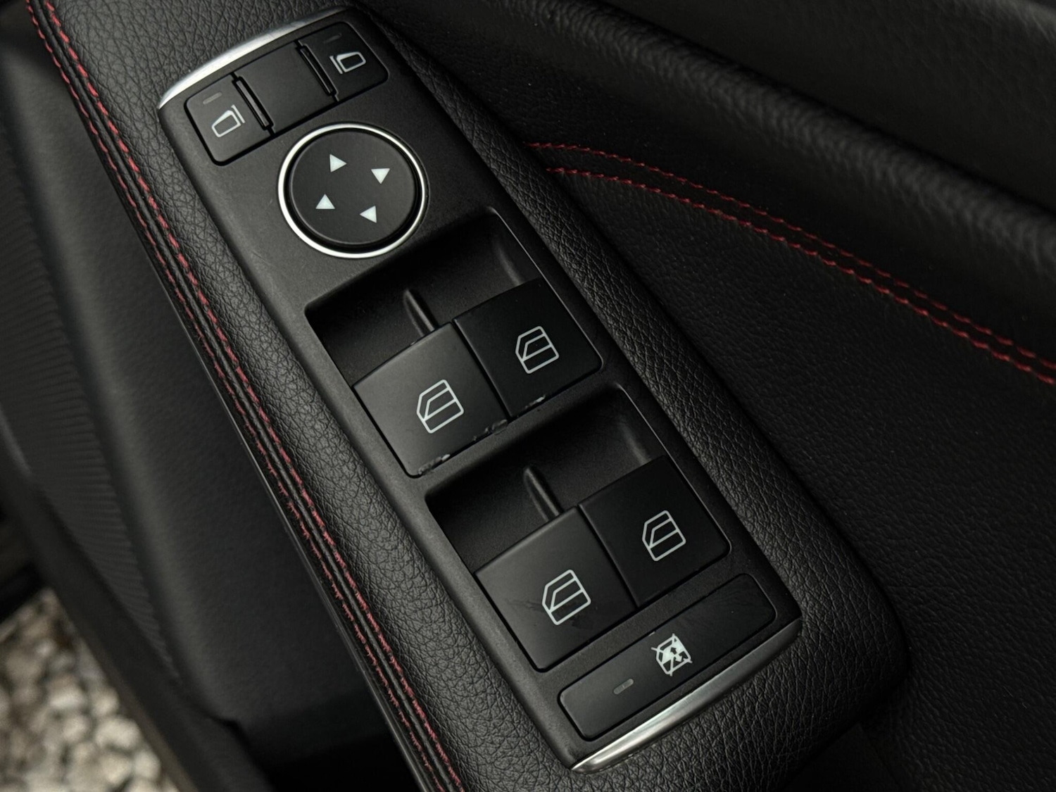 Used Mercedes-Benz A-Class 2015 for sale - 76992223: Photo 64