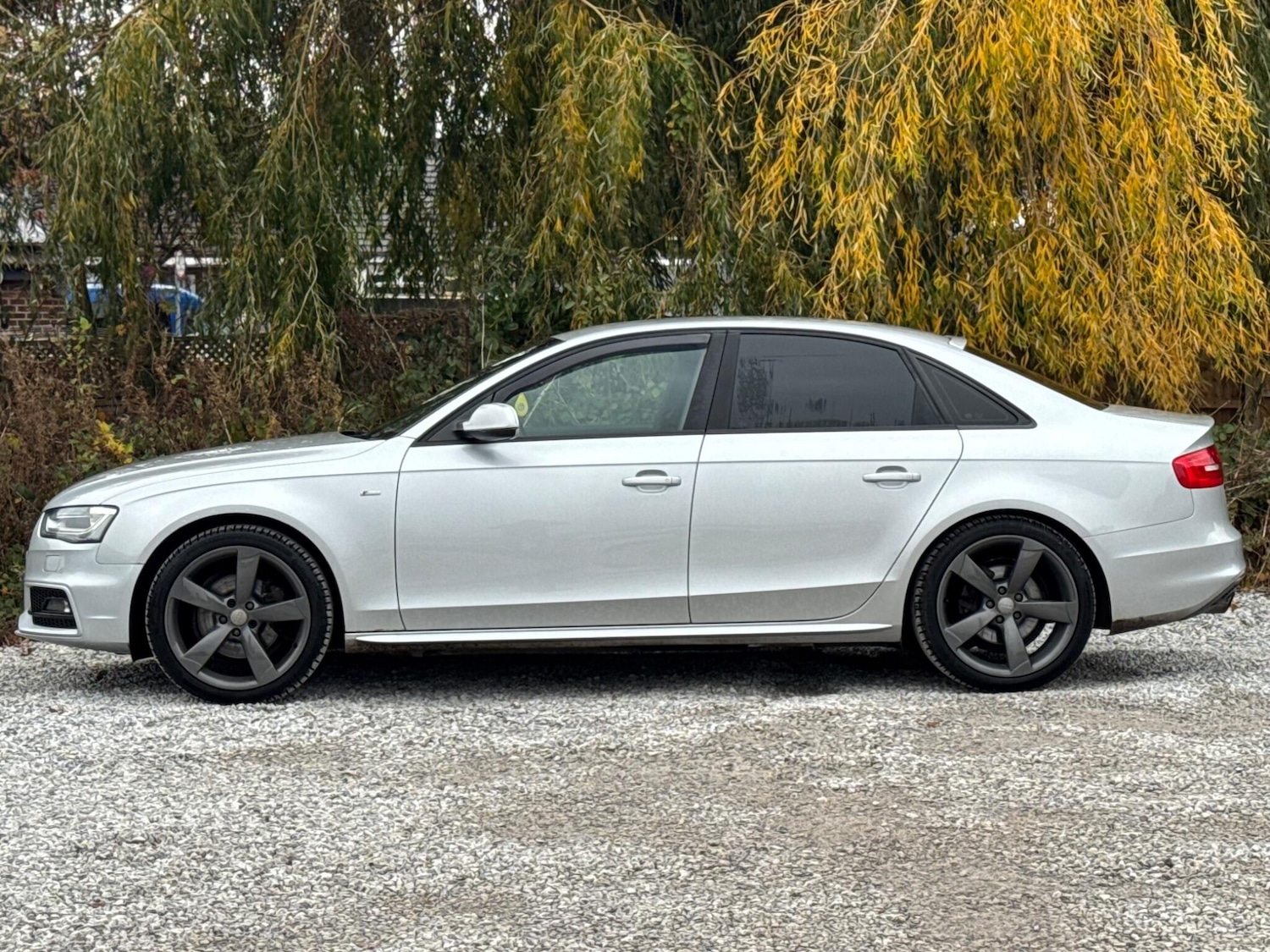 Used Audi A4 2012 for sale - 76512745: Photo 1