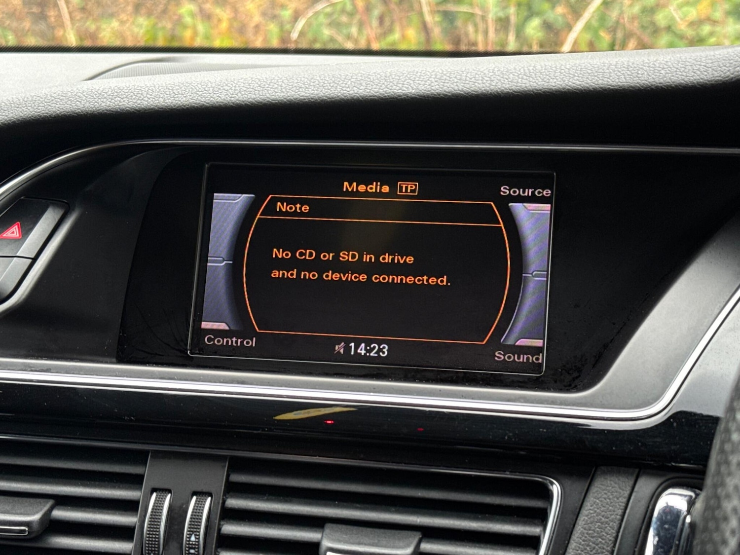 Used Audi A4 2012 for sale - 76512745: Photo 27