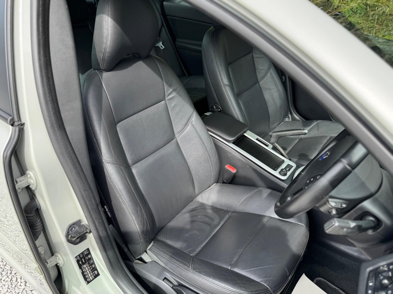 Used Volvo S40 2012 for sale - 75780971: Photo 17