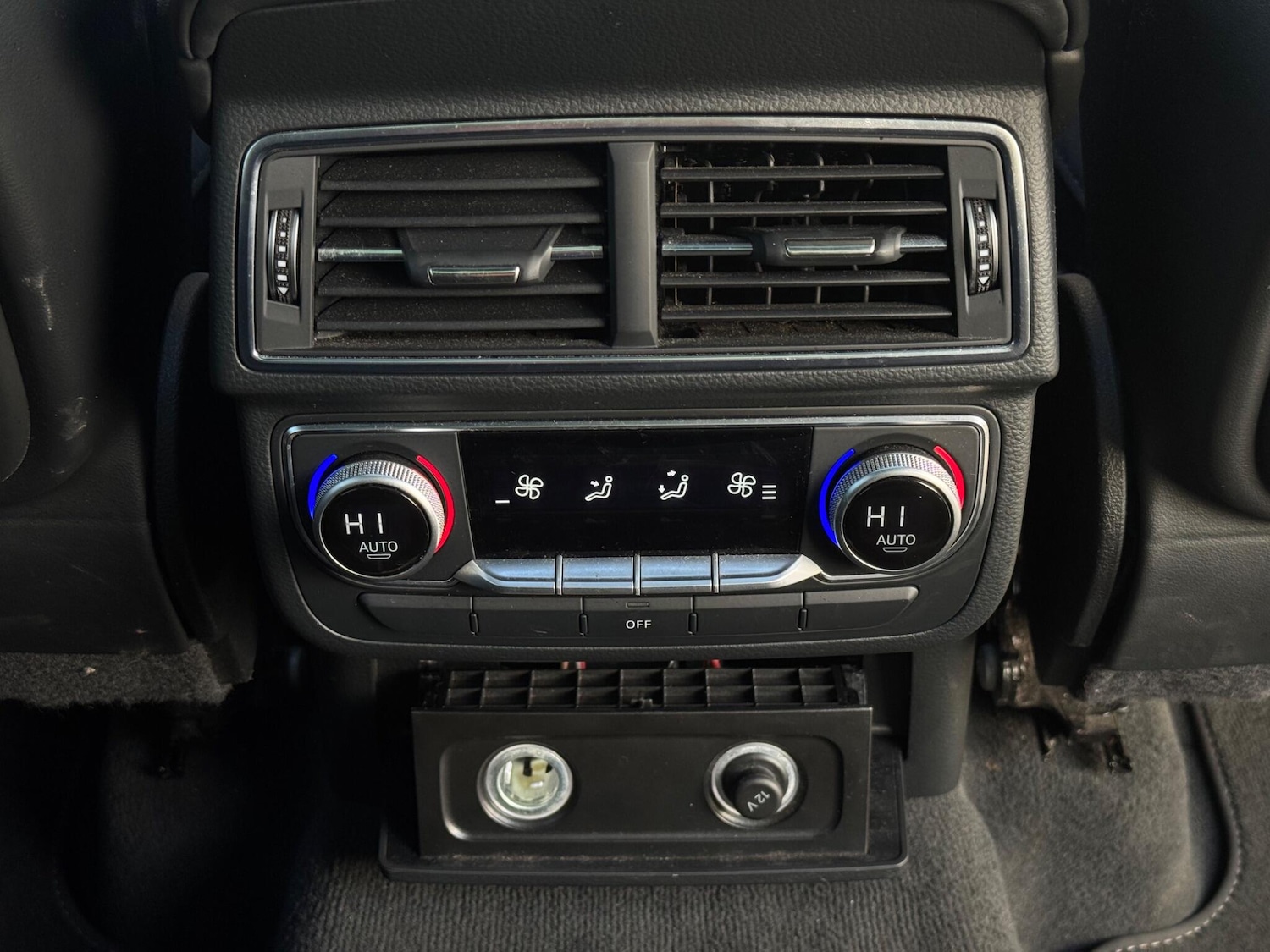 Used Audi Q7 2016 for sale - 76994731: Photo 30