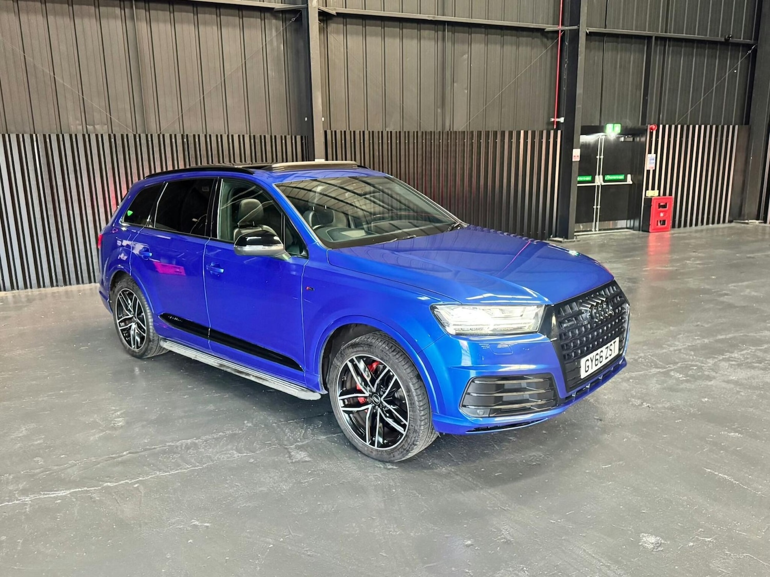 Used Audi Q7 for sale - 76994731: Photo 4