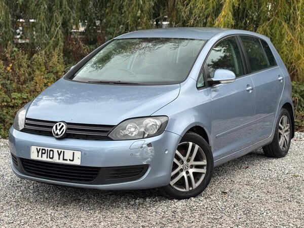 Used Volkswagen Golf Plus 2010 for sale - 76337493: Photo 2