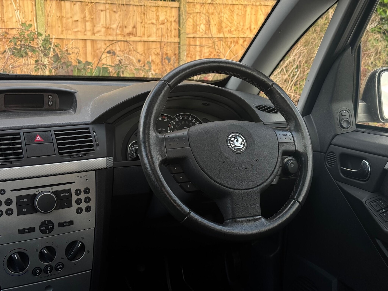 Used Vauxhall Meriva 2006 for sale - 77425899: Photo 30