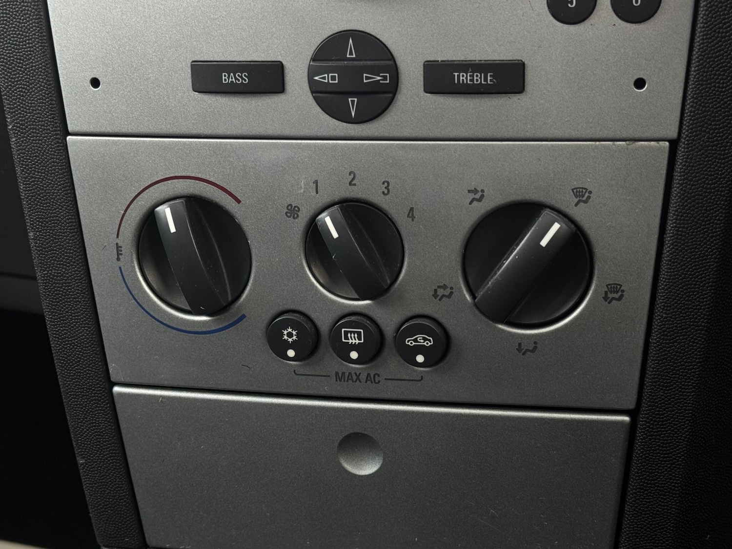 Used Vauxhall Meriva 2006 for sale - 77425899: Photo 43