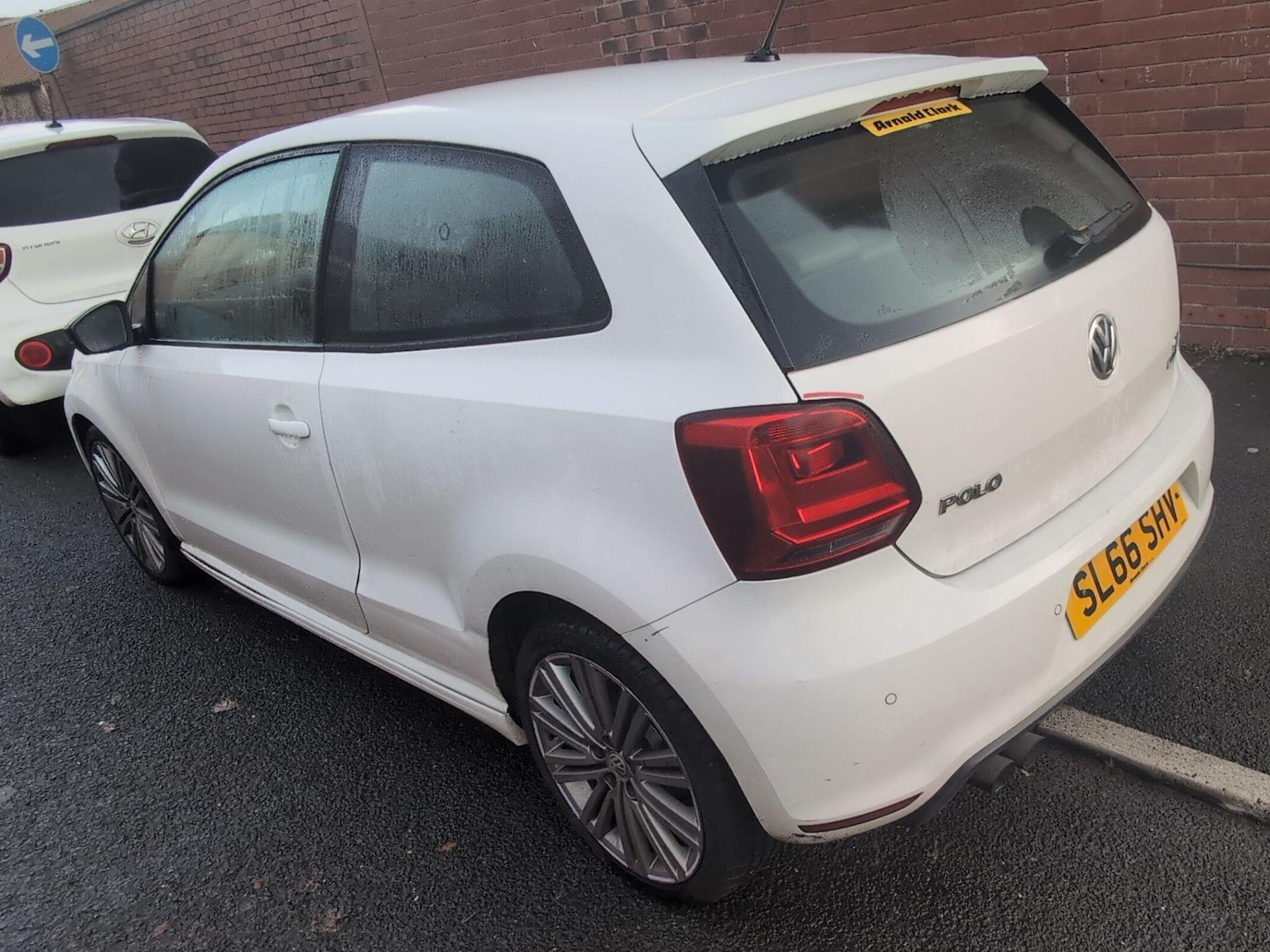Used Volkswagen Polo 2016 for sale - 76457092: Photo 3