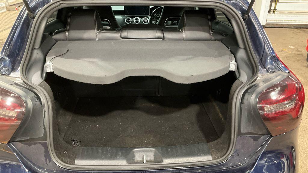 Used Mercedes-Benz A-Class 2018 for sale - 77559757: Photo 13