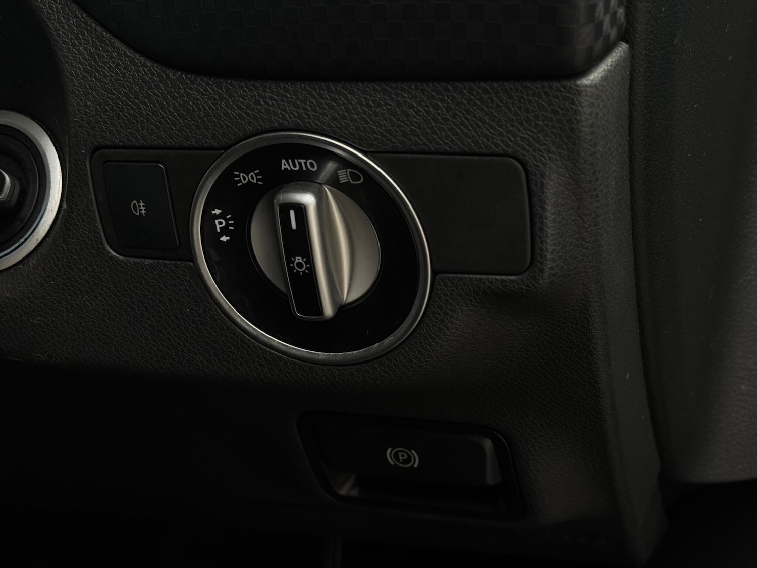 Used Mercedes-Benz A-Class 2018 for sale - 77559757: Photo 65