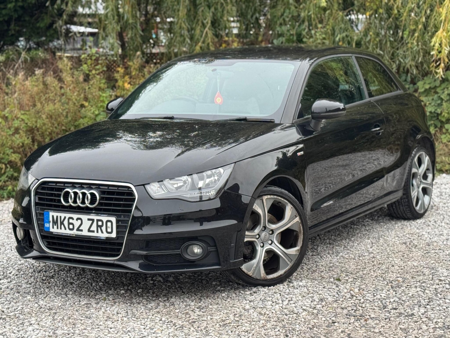 Used Audi A1 2012 for sale - 76991398: Photo 2