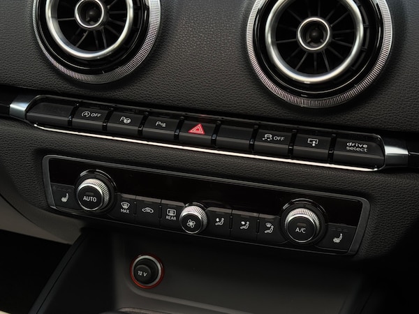 Used Audi S3 2014 for sale - 76270778: Photo 36