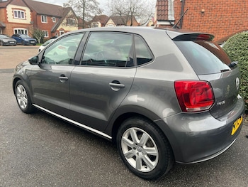 Used Volkswagen Polo 2012 for sale - 77574840: Photo