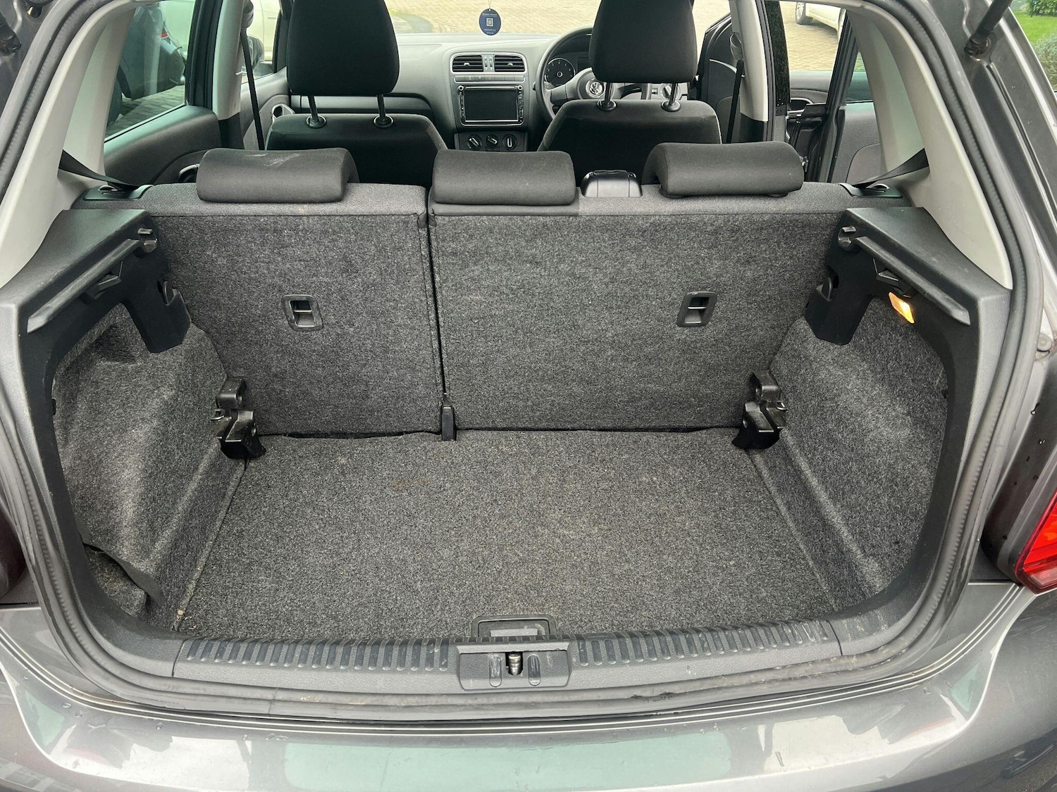 Used Volkswagen Polo for sale - 77574840: Photo 9