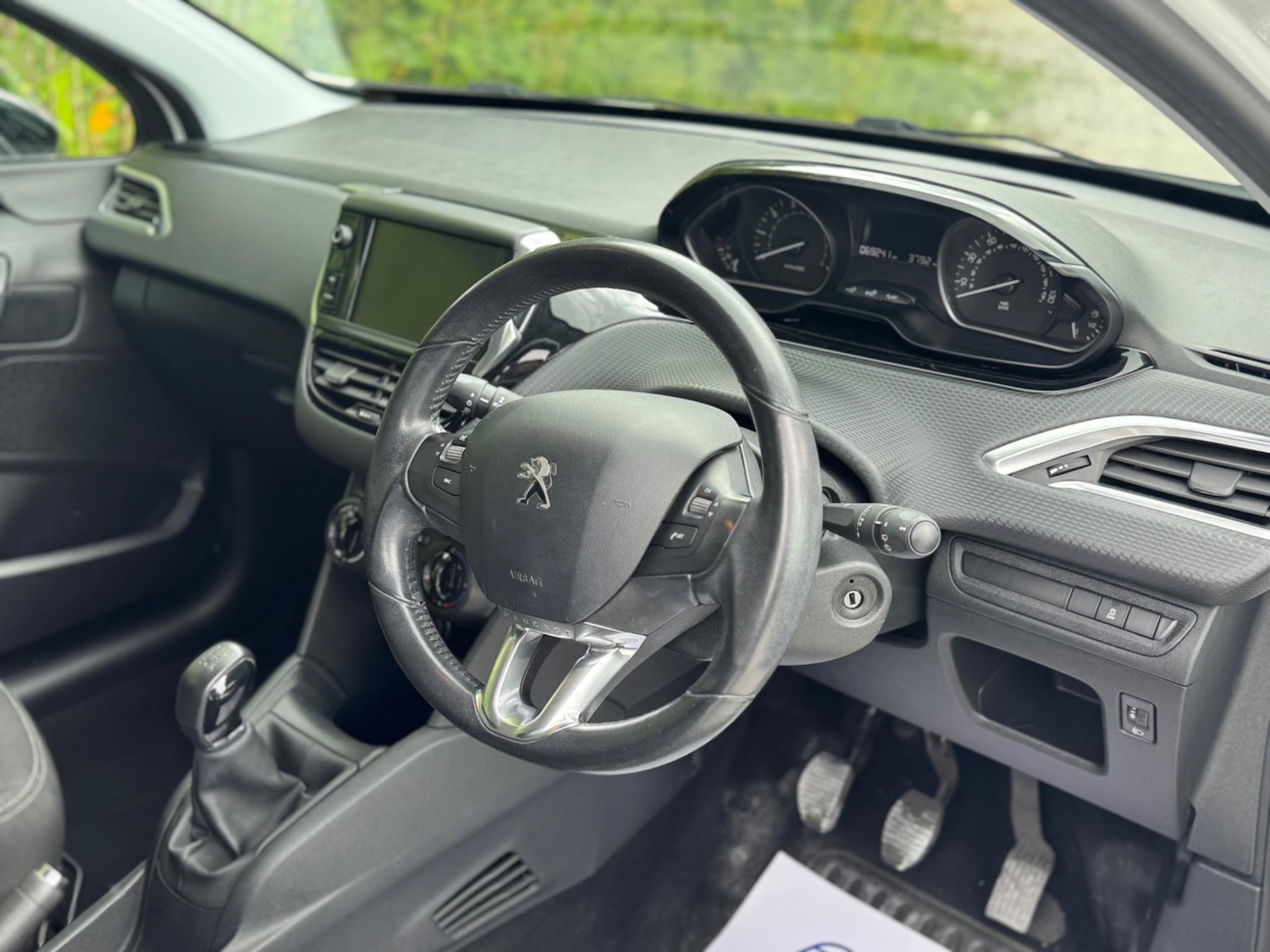 Used Peugeot 208 for sale - 76993926: Photo 13