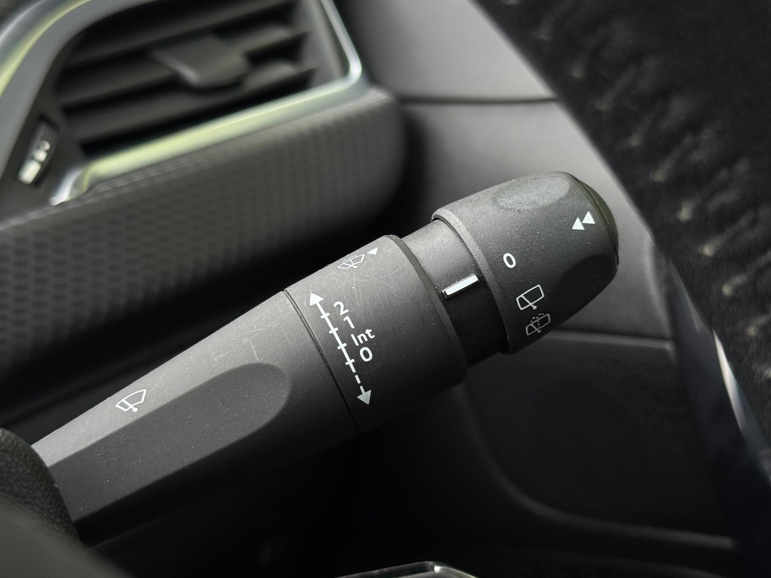 Used Peugeot 208 for sale - 76993926: Photo 25