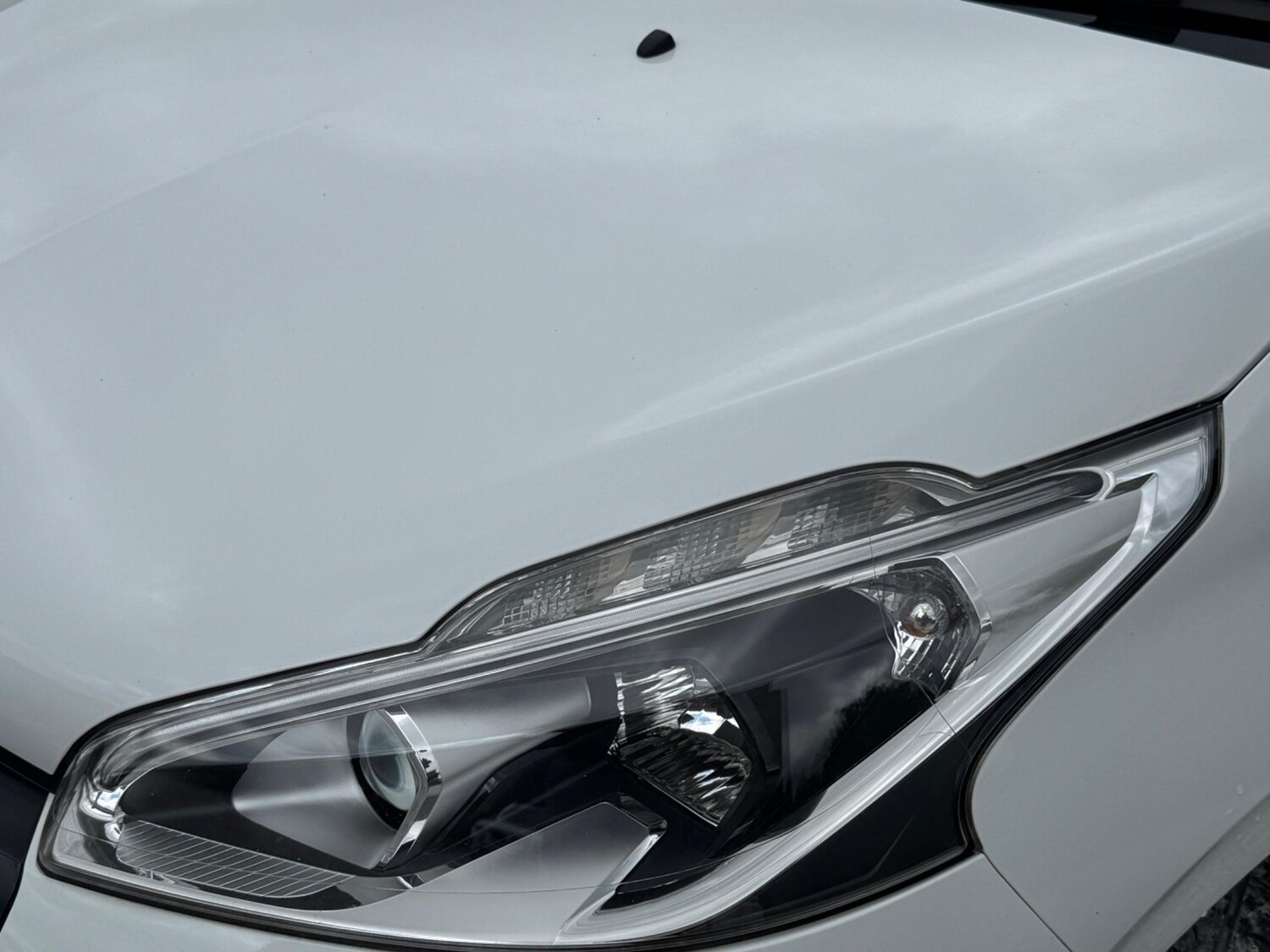 Used Peugeot 208 for sale - 76993926: Photo 41