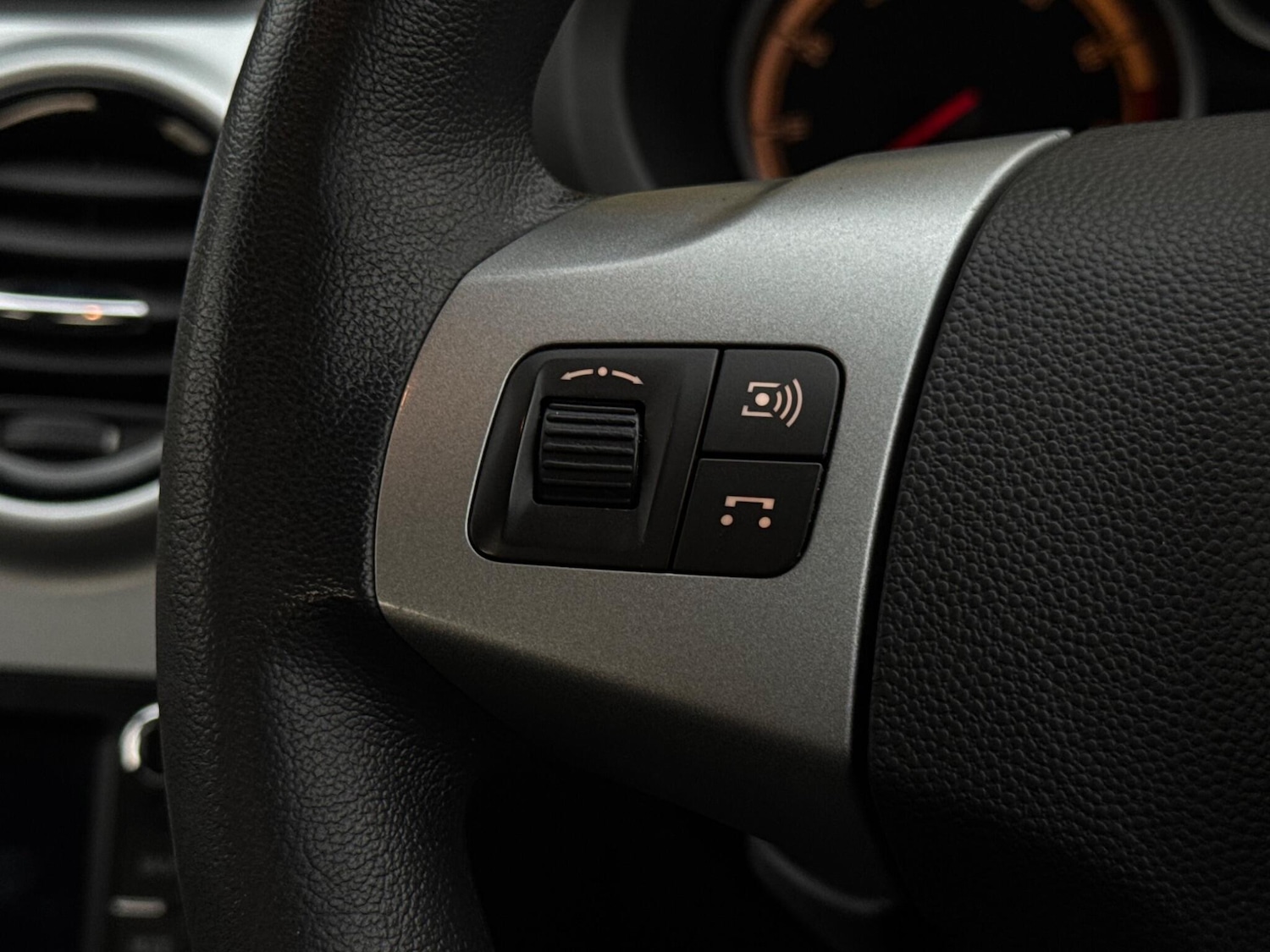 Used Vauxhall Corsa for sale - 76485964: Photo 34