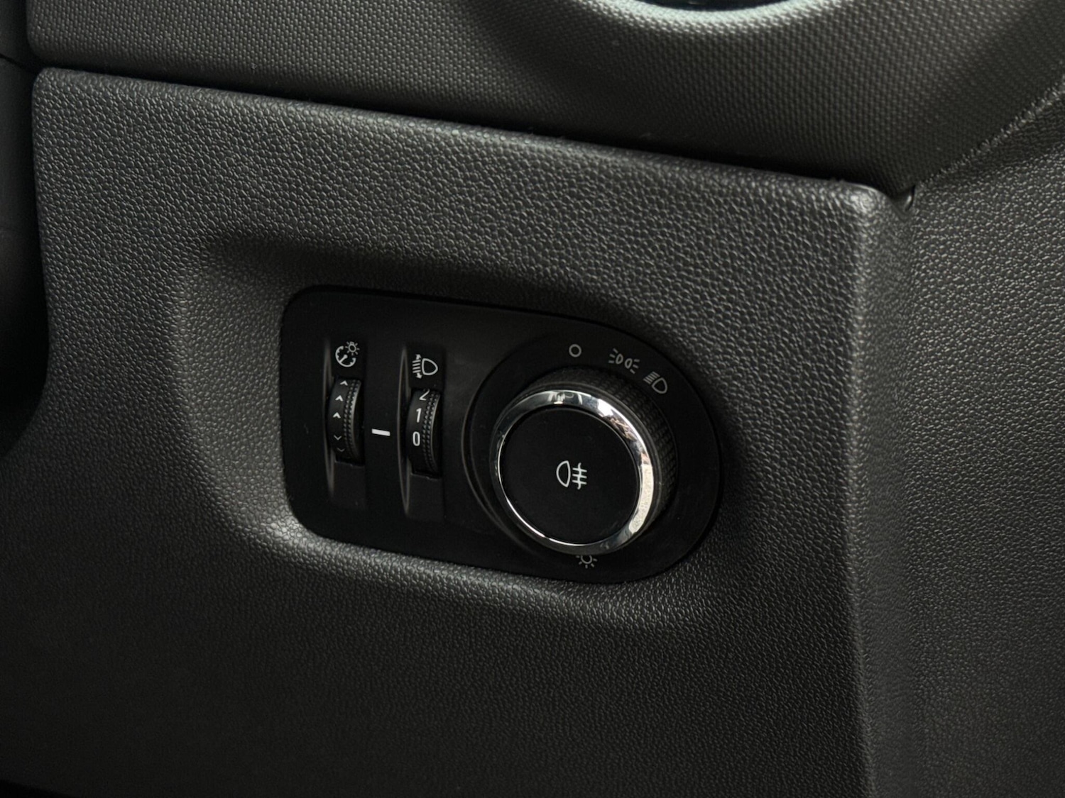 Used Vauxhall Corsa for sale - 76485964: Photo 50