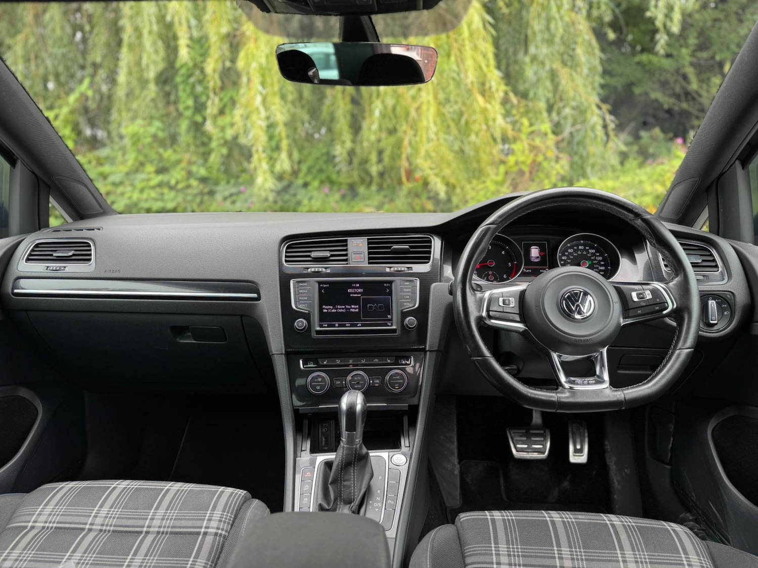 Used Volkswagen Golf 2017 for sale - 77625757: Photo 13