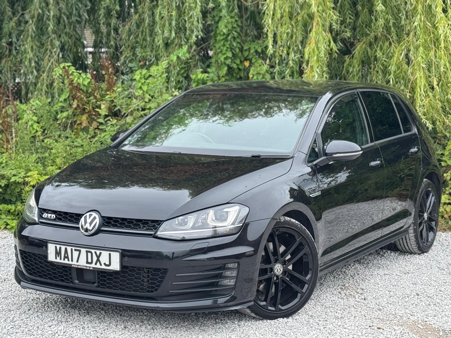 Used Volkswagen Golf 2017 for sale - 77625757: Photo 3