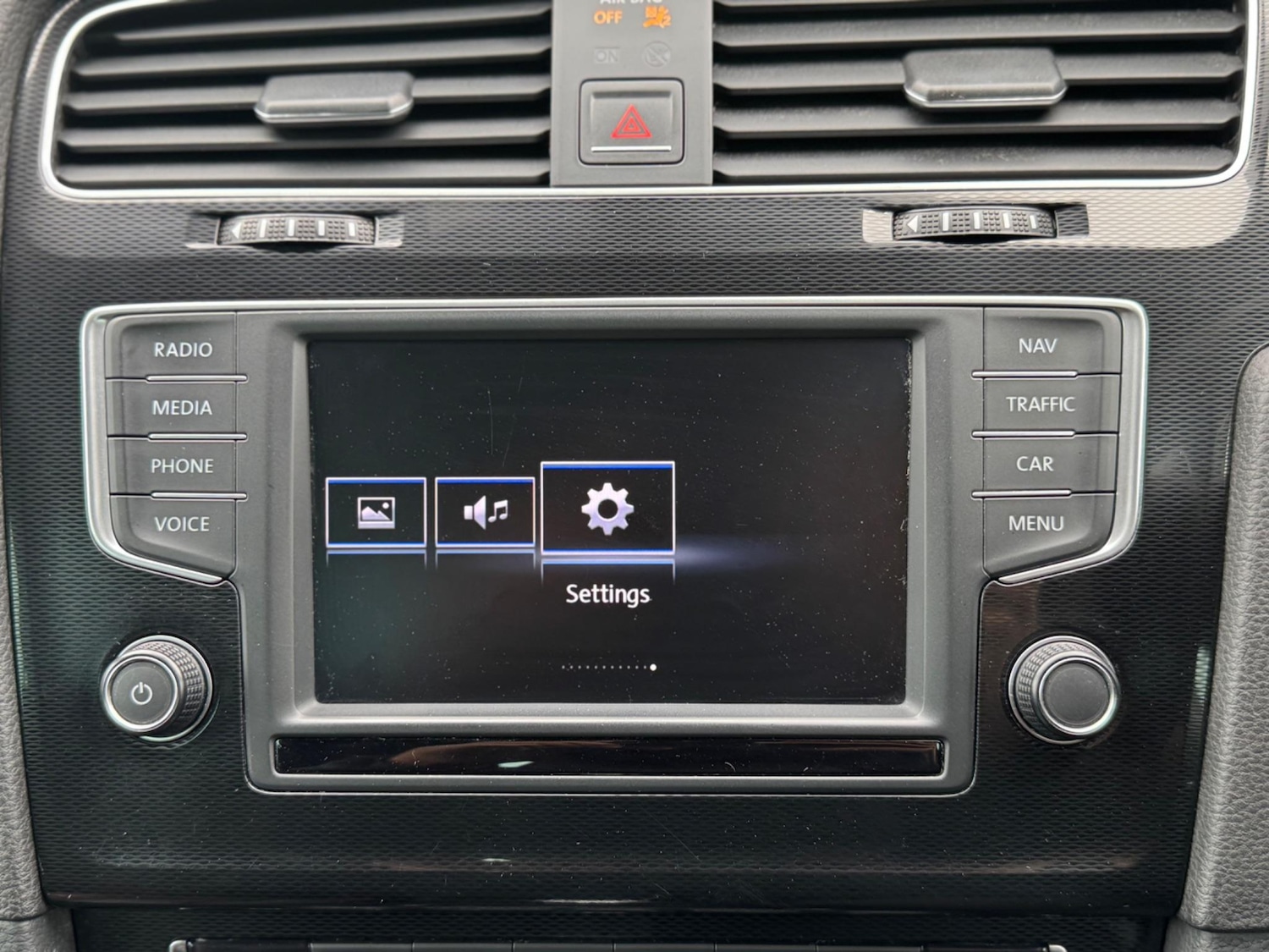 Used Volkswagen Golf 2017 for sale - 77625757: Photo 53