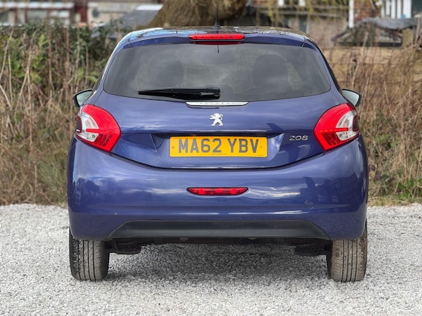 Used Peugeot 208 2012 for sale - 75144353: Photo 10