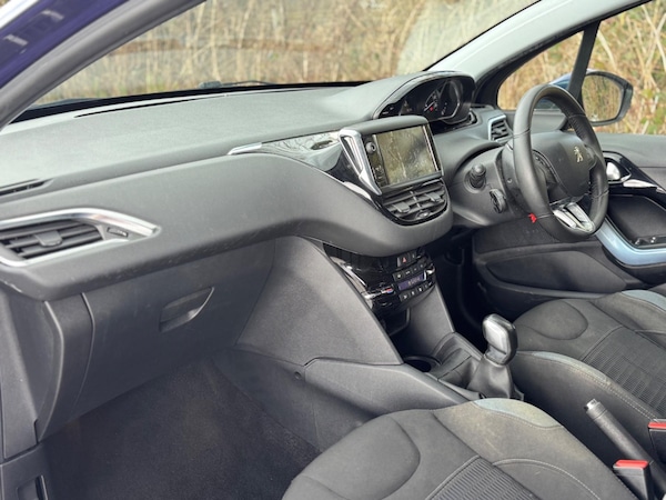 Used Peugeot 208 2012 for sale - 75144353: Photo 13