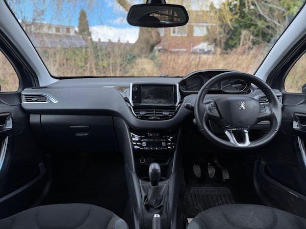 Used Peugeot 208 2012 for sale - 75144353: Photo 15