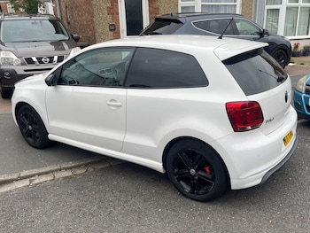 Used Volkswagen Polo 2014 for sale - 76456961: Photo