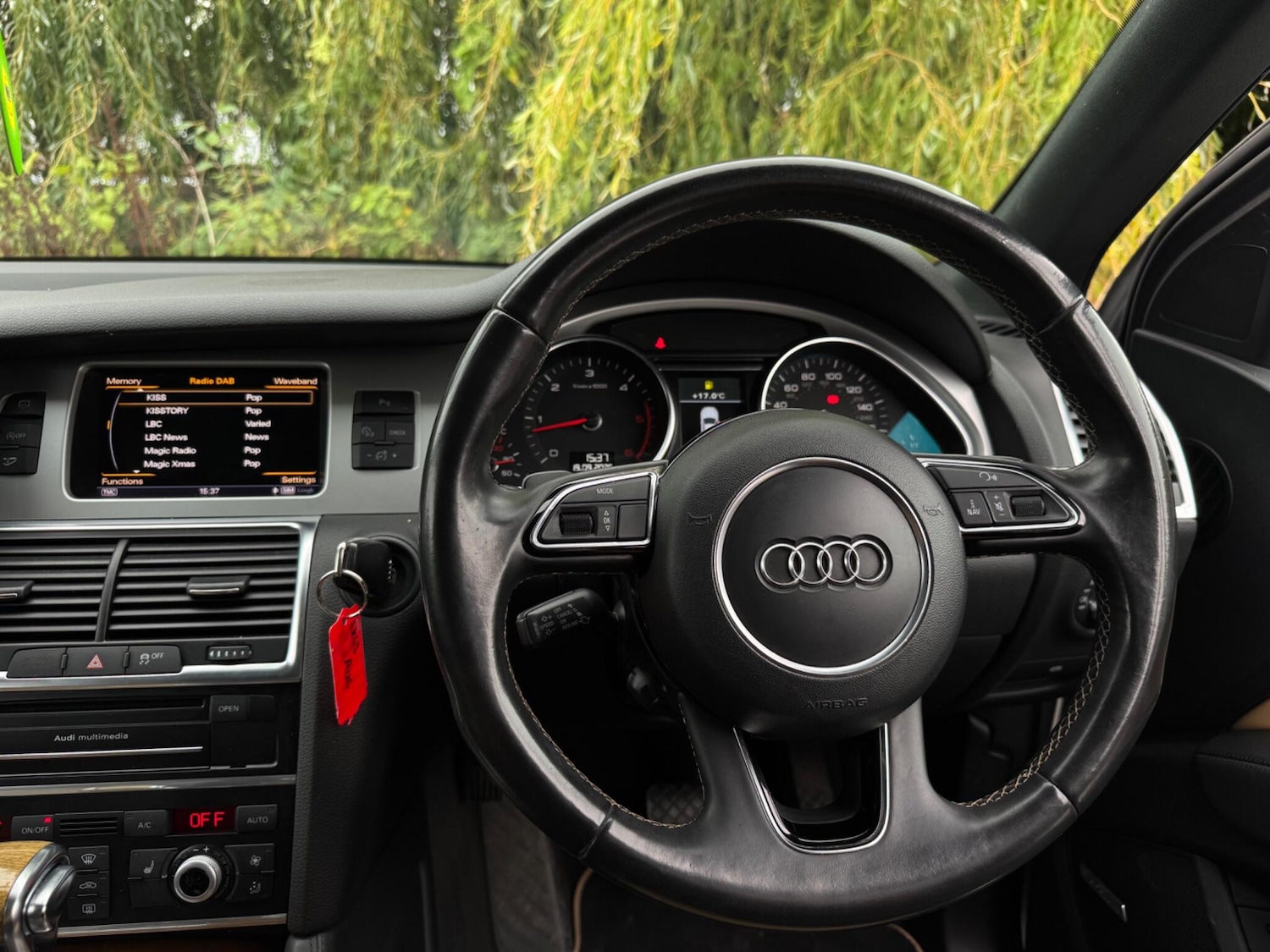 Used Audi Q7 2013 for sale - 76988959: Photo 29