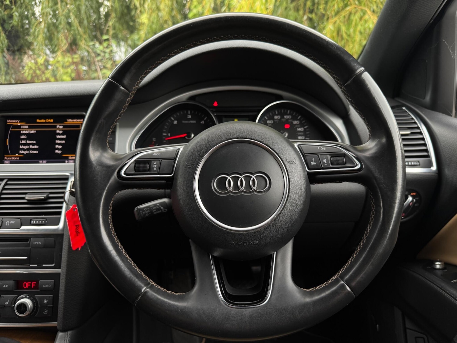 Used Audi Q7 2013 for sale - 76988959: Photo 30