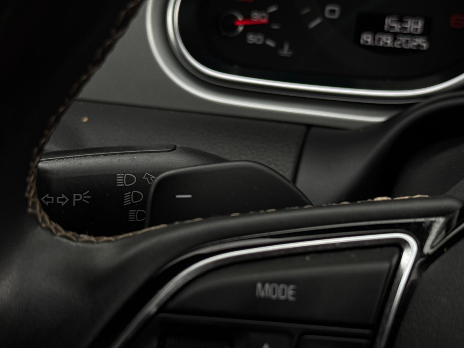 Used Audi Q7 2013 for sale - 76988959: Photo 37