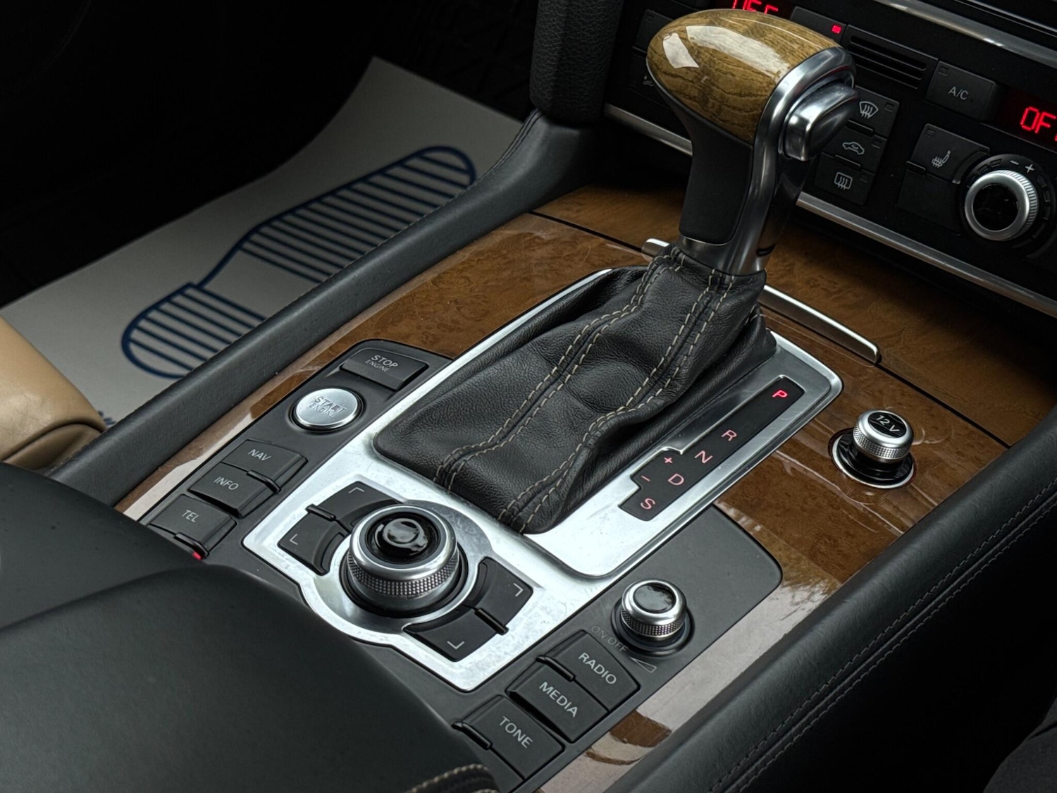 Used Audi Q7 2013 for sale - 76988959: Photo 55