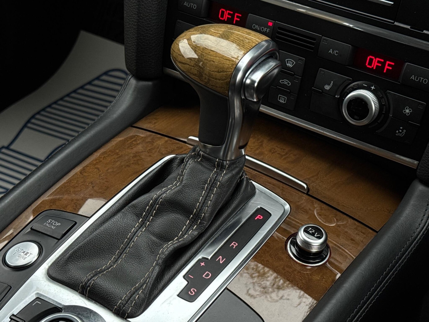 Used Audi Q7 2013 for sale - 76988959: Photo 56