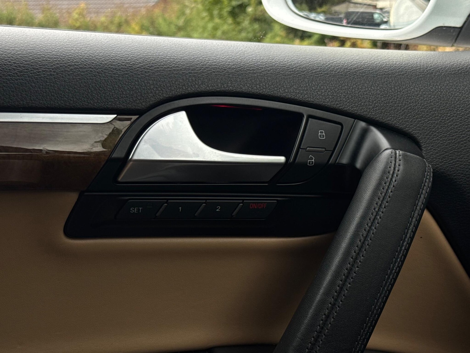 Used Audi Q7 2013 for sale - 76988959: Photo 66